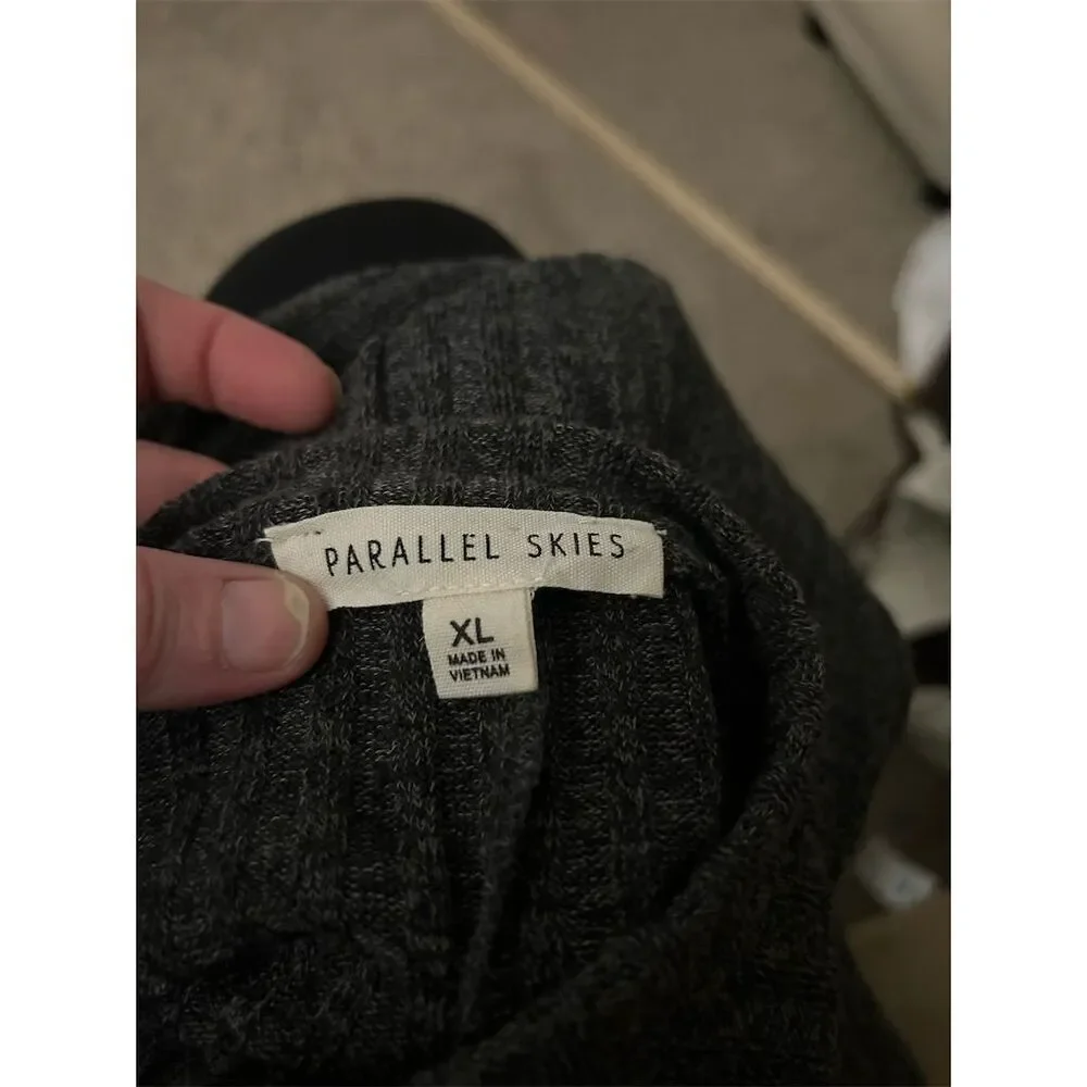 Parallel Skies Women's XL dark gray Short Sleeve Sweater Button Detail 172